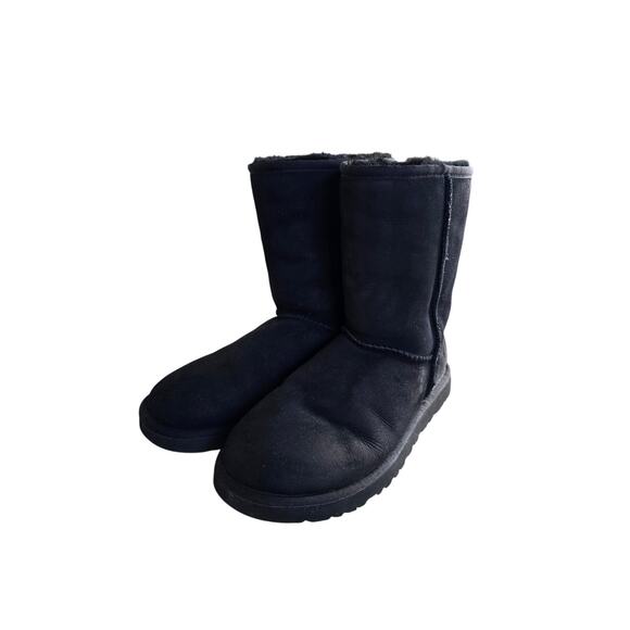 Ugg Australia Classic Short II Boots in Black Sheepskin Leather Women's Size 9 - Picture 1 of 9